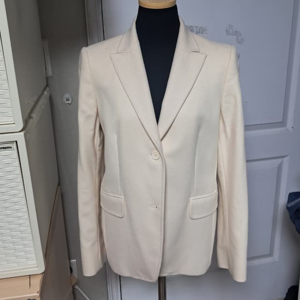 Bally 발리 울 +앙고라 여성 자켓 40(약55추천)