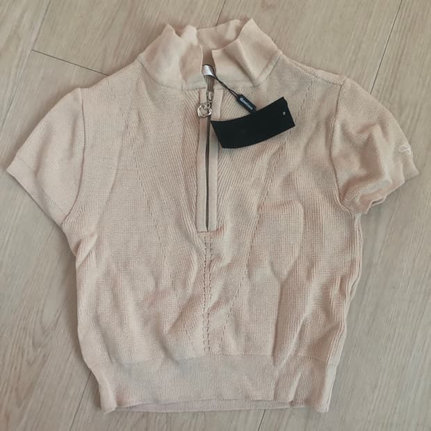 쓰리타임즈 크롭반팔