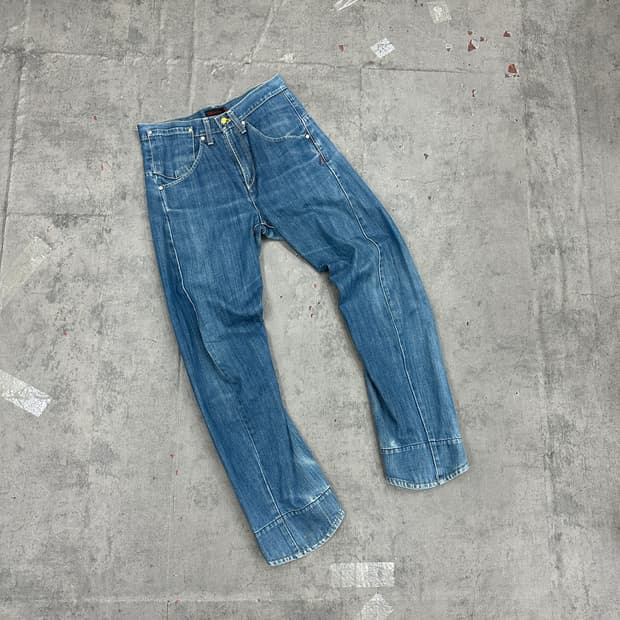 리바이스 엔지니어드 데님 팬츠