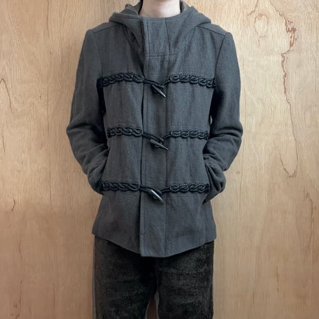 카즈유키쿠마가이 숏 더플코트