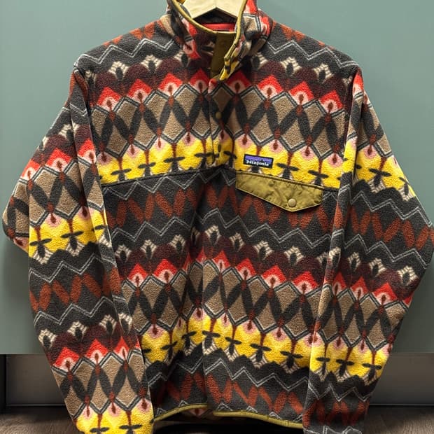 파타고니아 신칠라 아즈텍