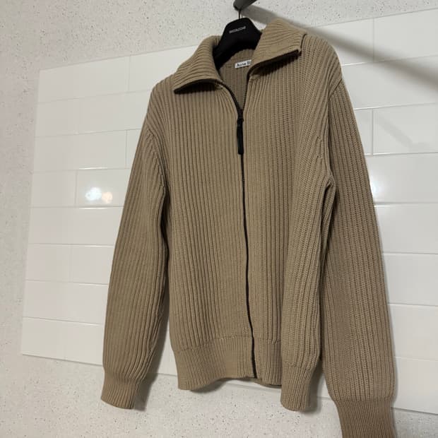 아크네스튜디오 니트 집업