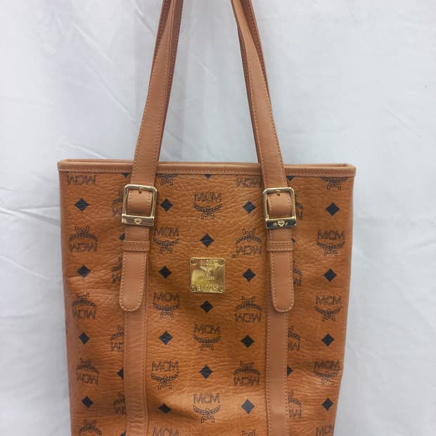 정품)MCM 로고 토트백