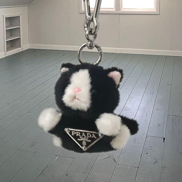 프라다 키티 빈티지 업사이클링 키체인 인형 키링