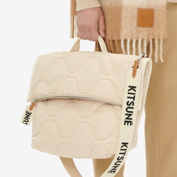 메종키츠네 나일론 퀄티드백 에쿠르컬러