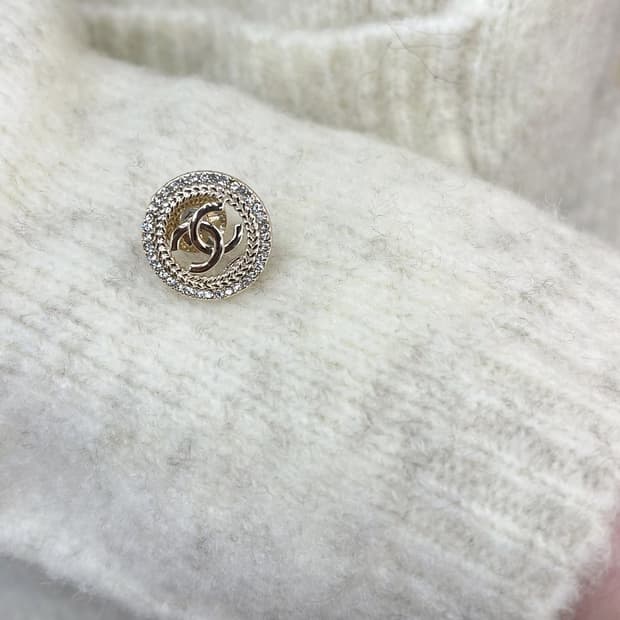 샤넬 정품 업사이클링 cc 큐빅 미니브로치