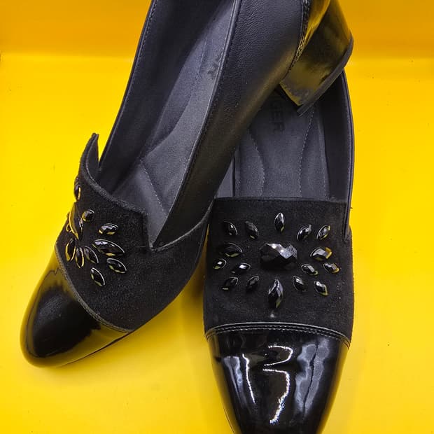 가이거 큐빅 로퍼 250 (5cm굽)