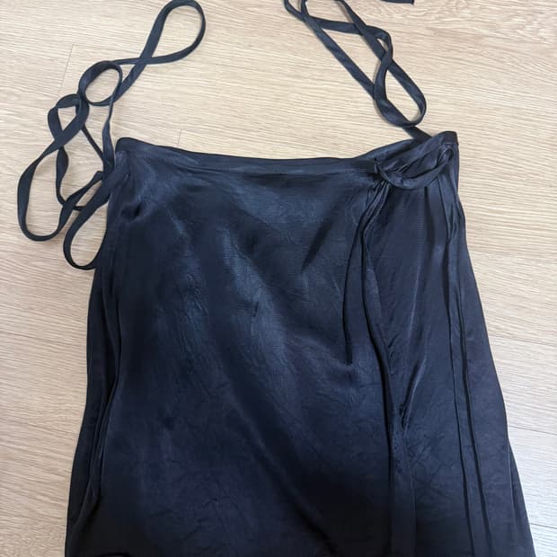 Zara 블랙 새틴 랩 스커트 #발레코어