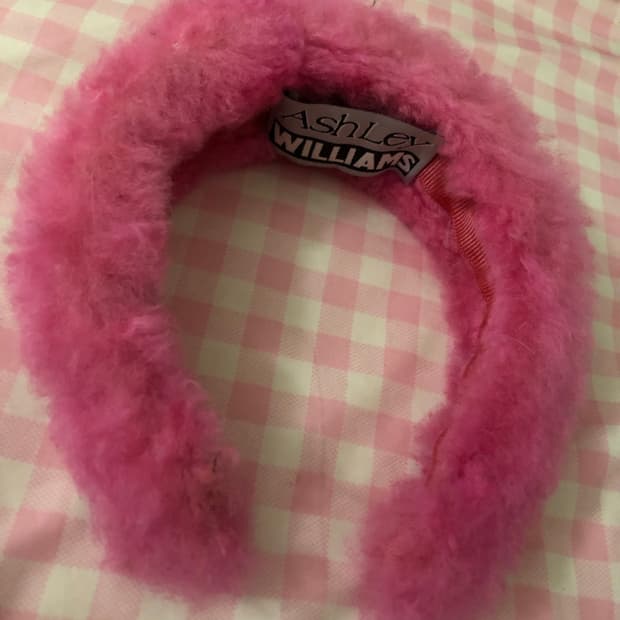 애슐리 윌리엄스 헤어밴드