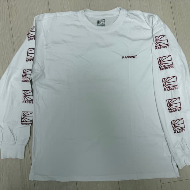 라스벳 긴팔 티셔츠 