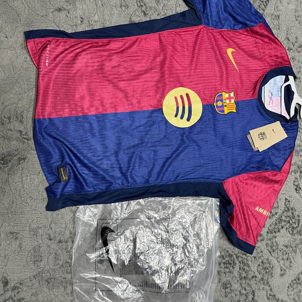 24/25 바르셀로나 라민야말 유니폼(125주년)