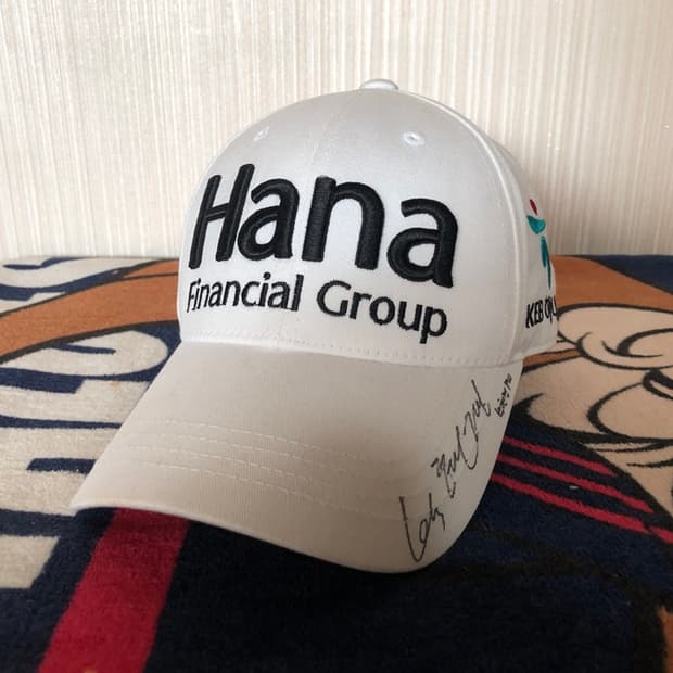 브리지스톤골프 하나파이낸셜그룹 스폰서모자/박현경프로싸인