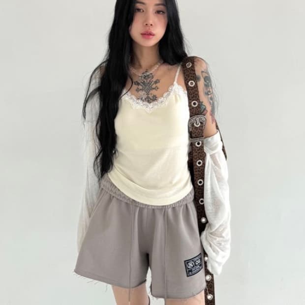 미스테리어스호텔 스웻팬츠 베이지