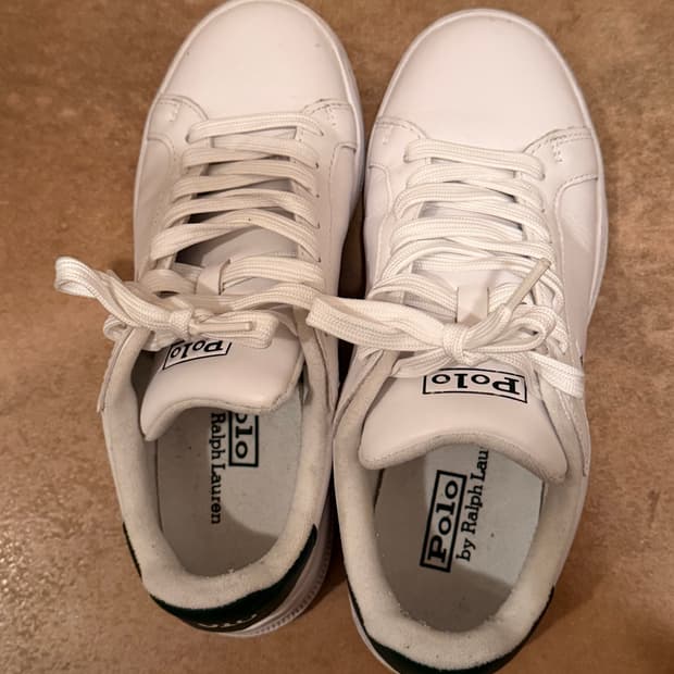 폴로 스니커즈 240 거의 새상품