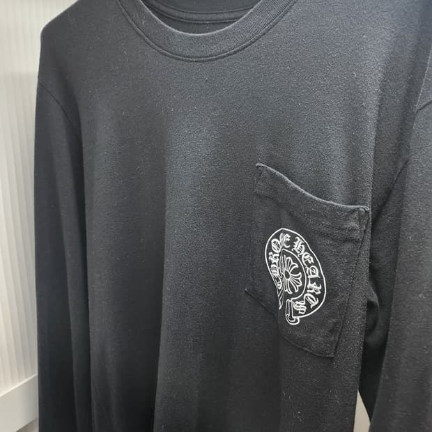 크롬하츠 홀스슈 플로랄 롱슬리브 m