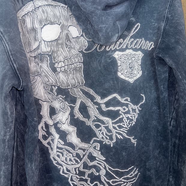 버카루 후드집업