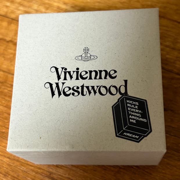 (풀박, 크림구매) 비비안 웨스트우드 미니 바스 릴리프 펜던트 실버