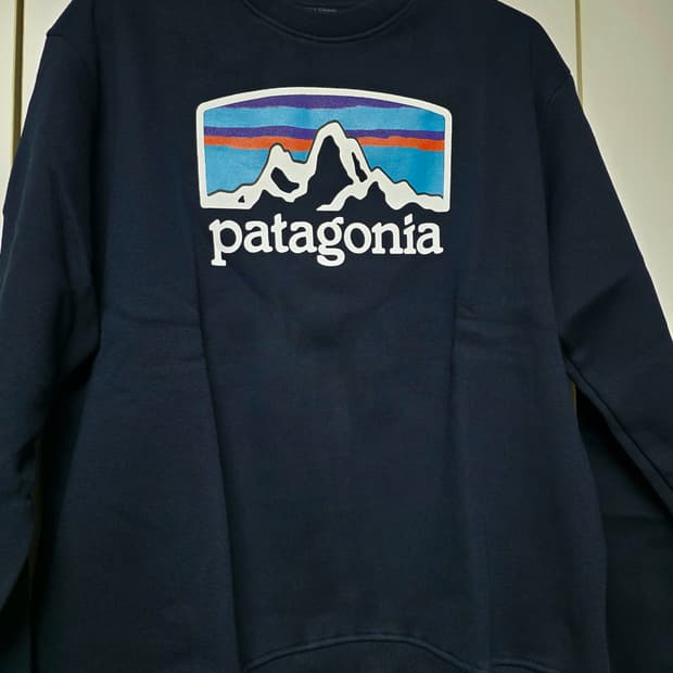 파타고니아 네이비 기모맨투맨 티셔츠 S
