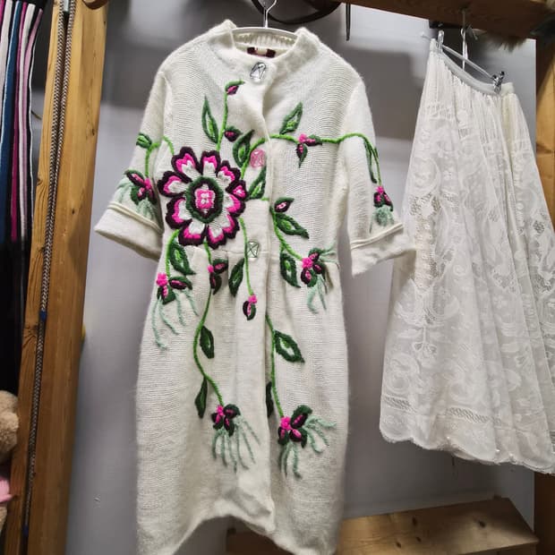 수입 입체자수 니트코트&롱가디건 2.수입 진주 레이스 샤 스커트