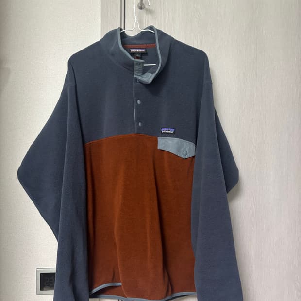 파타고니아 신칠라 스냅-T 플리스 풀오버 폭스 레드