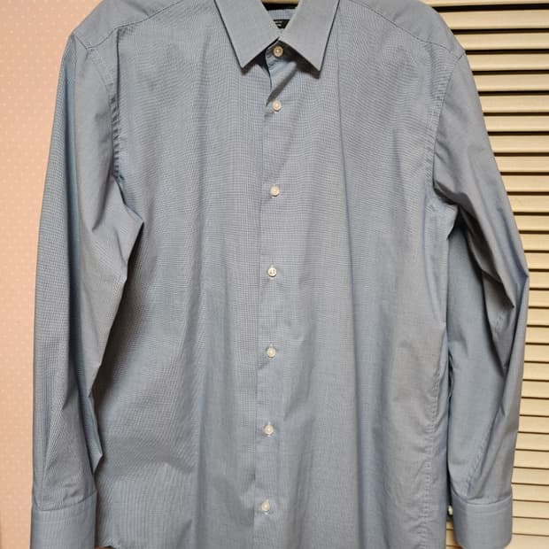 [명품] 휴고 보스. 레귤러핏 드레스 셔츠