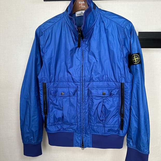 스톤아일랜드 마이크로랩스 자켓 M(90-95)