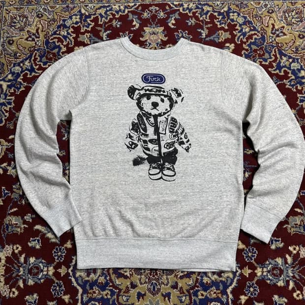 히스테릭 글래머 퍽 레이싱 테디베어 스웻셔츠