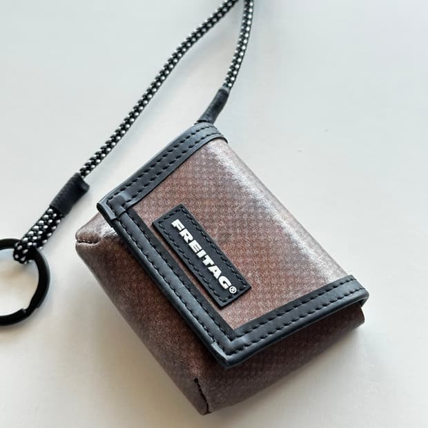 새제품 Freitag 프라이탁 희귀 미니 메신저백 키링