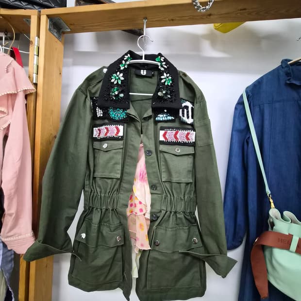 큐빅 빈티지 야상