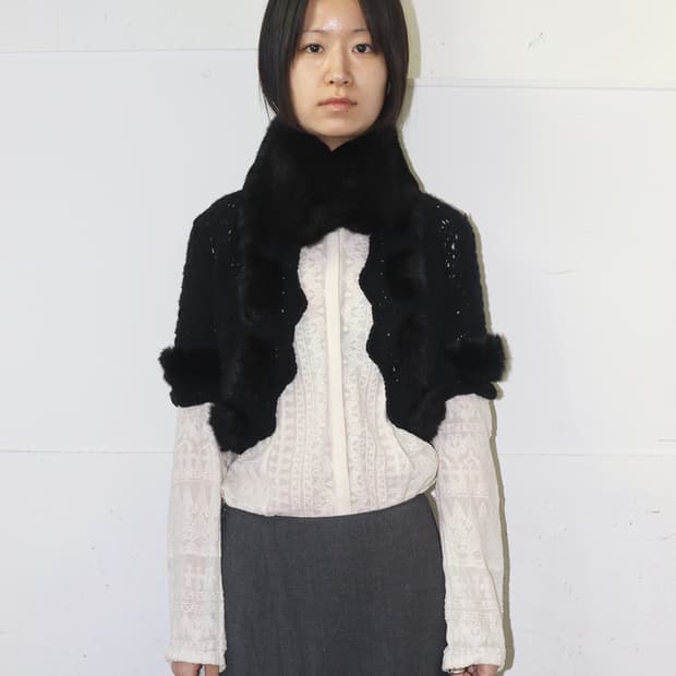 크리스찬 디올 숏 슬리브 퍼 디테일 크로셰 자켓