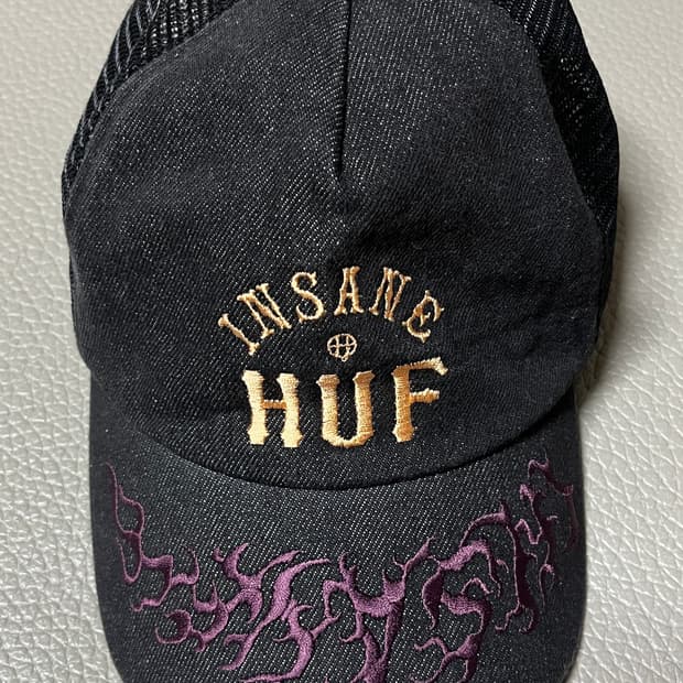 HUF X 인세인개러지 트러커캡