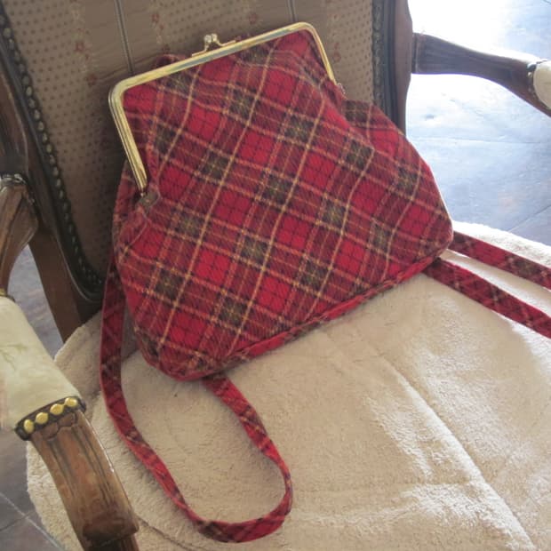 캐캐체 가마구치 체크 백팩