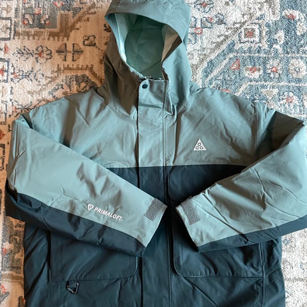 나이키 ACG 프리마로프트 스컬 피크 스톰핏 자켓(새제품. XL)