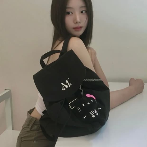 무센트 뮤트 미니 백팩 블랙