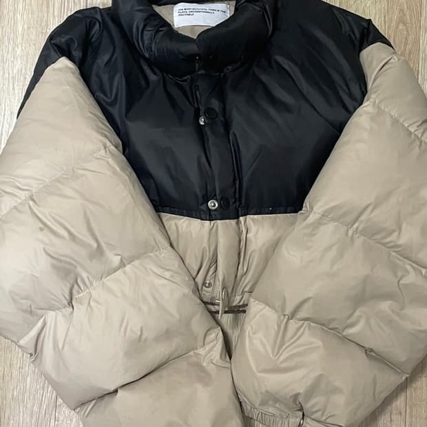 다운 푸퍼 숏 스트링 오버핏 패딩 점퍼