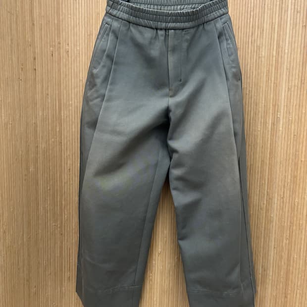 우영미 벌륜 팬츠