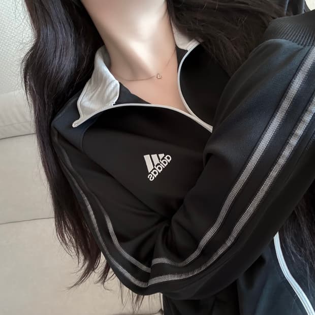 아디다스 실버 삼선 블랙져지 