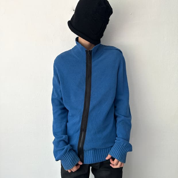스톤아일랜드 2000s 비대칭 견장 니트집업 블루