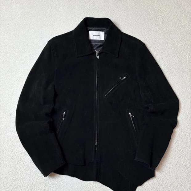 비바스튜디오 시그니처 스웨이드 언발 가죽 자켓 PN6540   