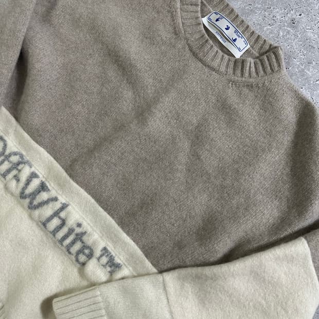 Off-White 토푸 배색 크루넥 스웨터 정품