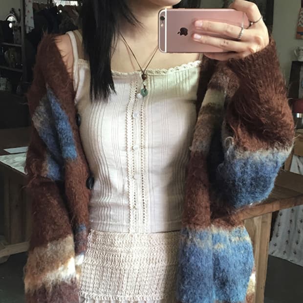 vintage lace sleeveless