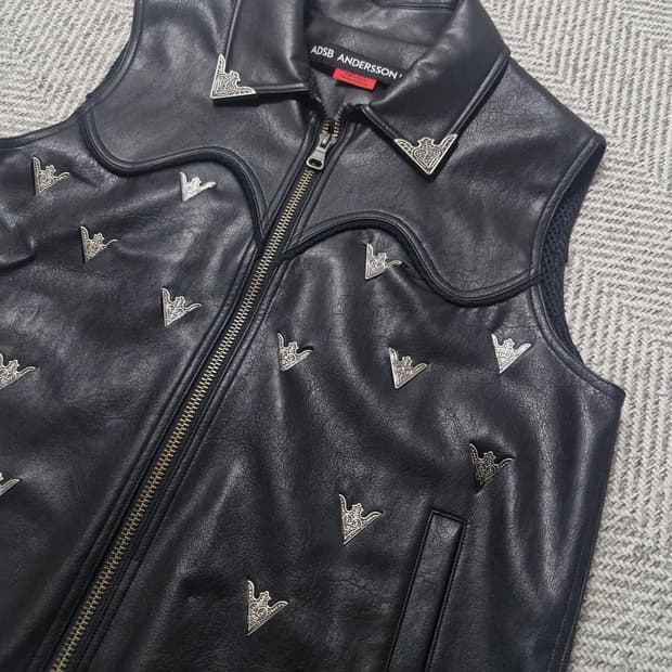 (시착만 한 새상품) 앤더슨벨 웨스턴 레더 베스트 s/m