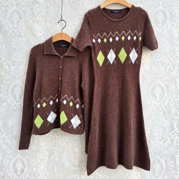 재팬브랜드 아가일 니트 투피스