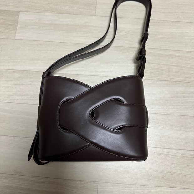 폴렌느 노드 에벤컬러