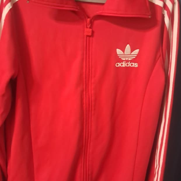 아디다스 Y2K 유로파 슬림핏 레드 져지 100