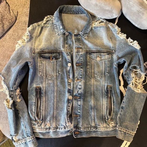 발망 디스트로이드 데님 자켓 M