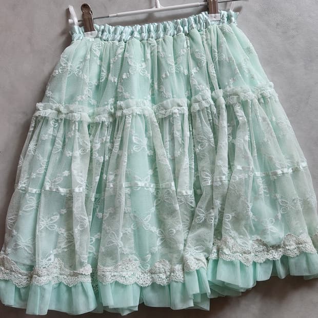 엑시즈팜 민트 레이스 레이어드 스커트