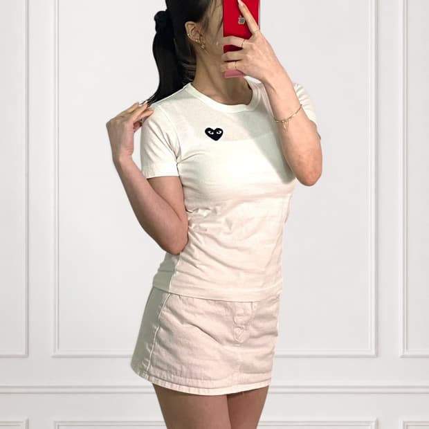 꼼데가르송 블랙와펜 라운드티