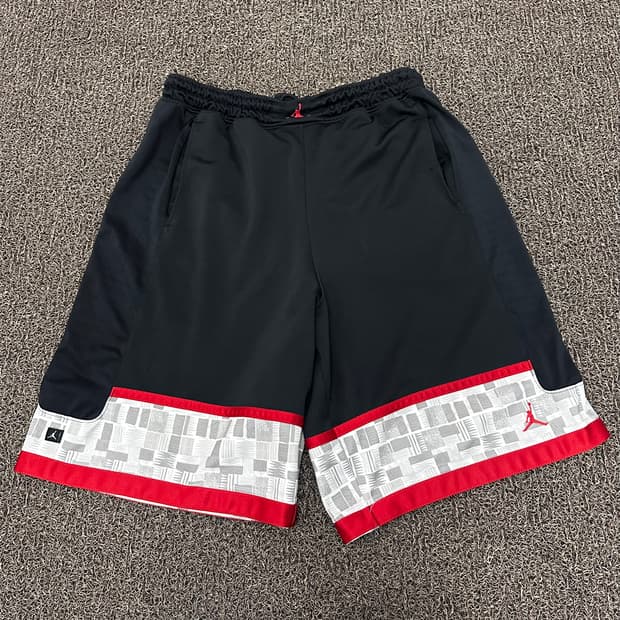 NIKE 나이키 조던 반바지 운동복 블랙 M