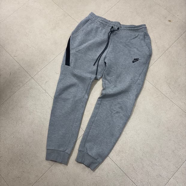 나이키 테크팩 그레이 조거 팬츠